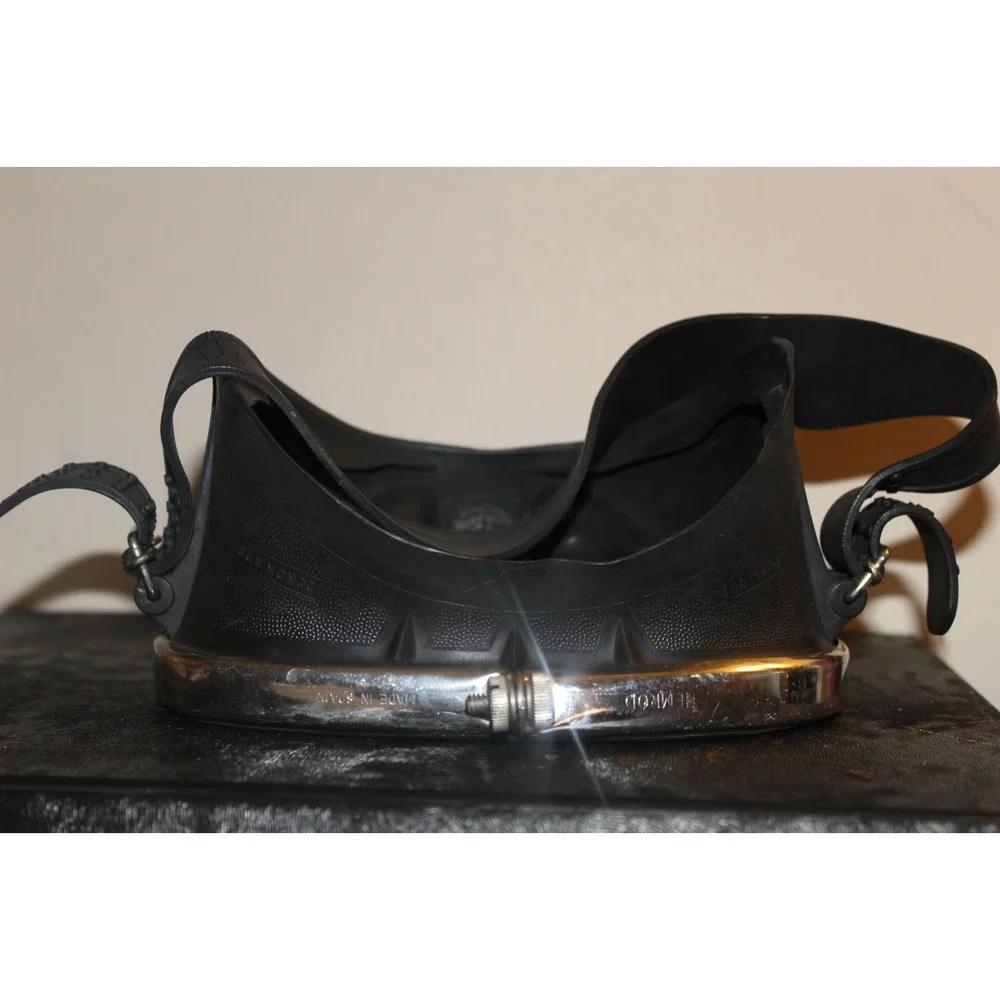 VINTAGE 1960's NEMROD REGENT CLASSIC BLACK OVAL SCUBA DIVING MASK -Made in Japan